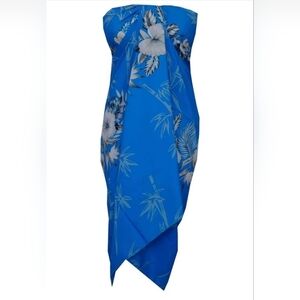 Blue Tropical Floral Pareo / Beach Wrap – New - Women's Swim Cover-Up